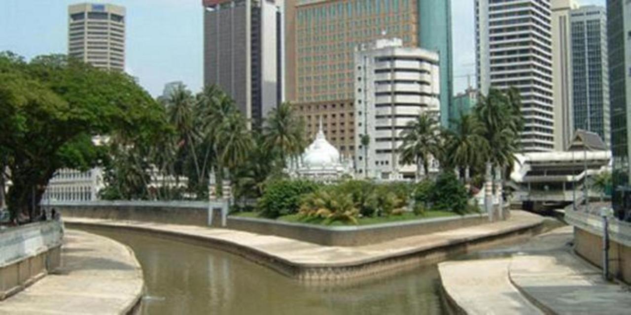 Hawk Hotel & Hostel Kuala Lumpur Extérieur photo