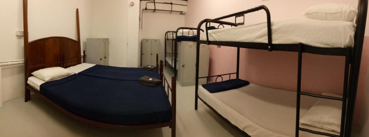 Hawk Hotel & Hostel Kuala Lumpur Extérieur photo