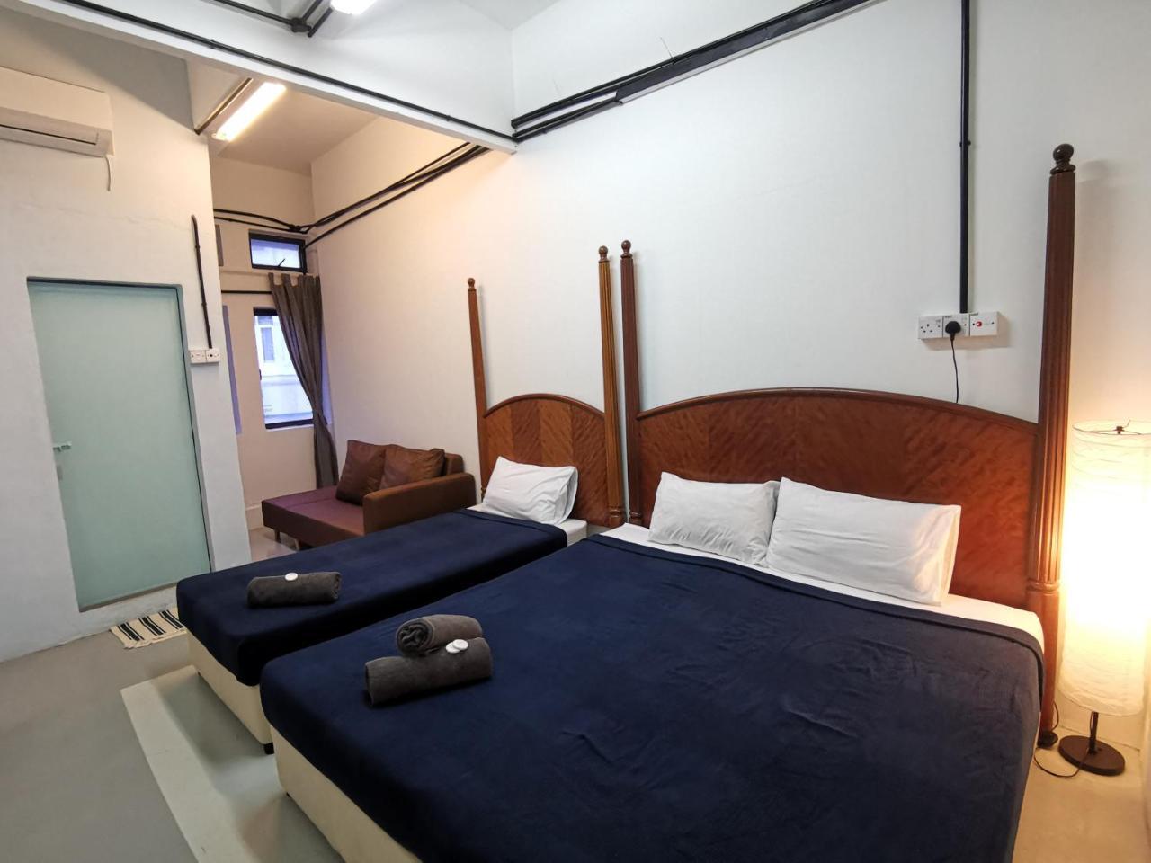 Hawk Hotel & Hostel Kuala Lumpur Extérieur photo